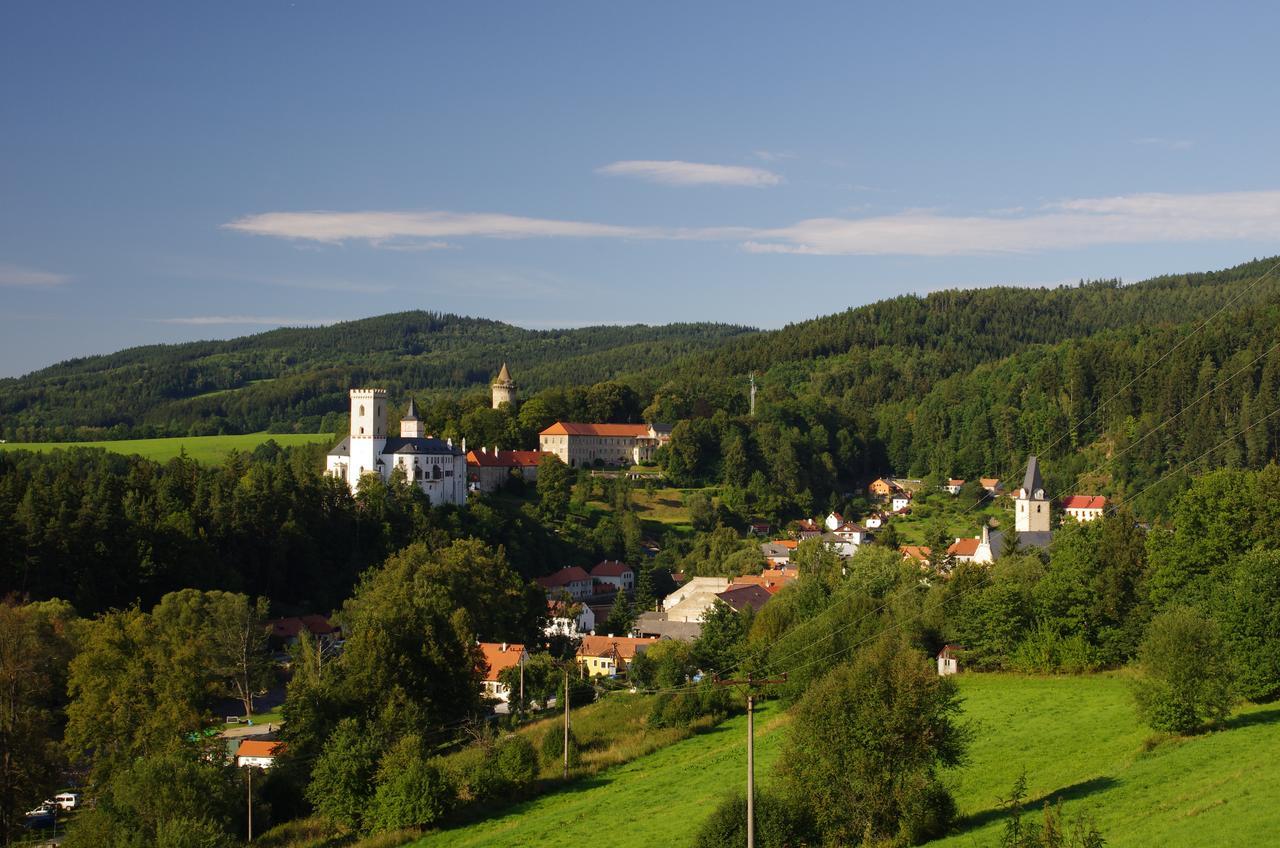 Penzion U Candru Vyšší Brod Exterior foto